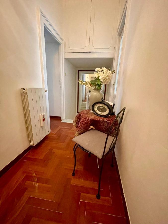 Appartamento Parisa House Roma Esterno foto